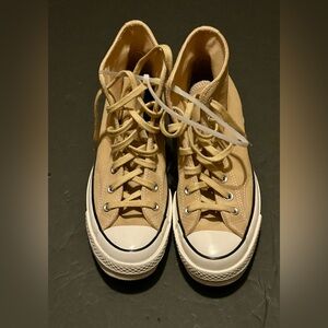 Nomad Khaki New Converse 6M 8W scuff on inside flap and side of shoe. UNISEX